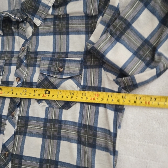 Eden & Olivia Black White Plaid Collared Button Down Shirt Sz M Roll up Sleeve - Picture 5 of 10